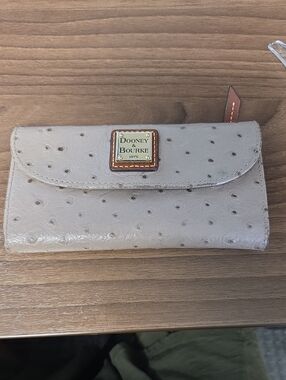 Dooney & Bourke Cream Ostrich-Embossed Flap Wallet with Logo Plaque